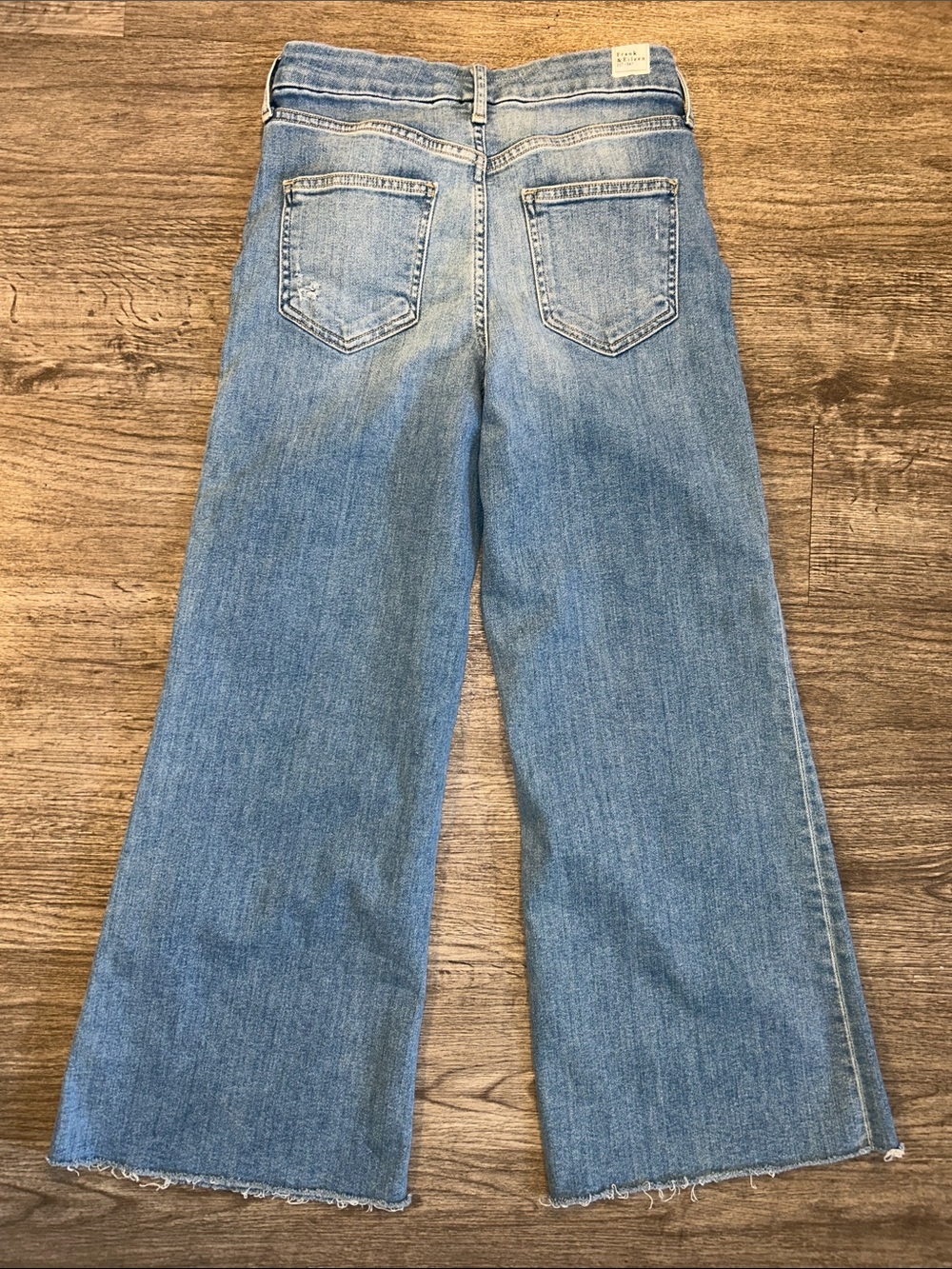 Frank & Eileen Galway Cropped Wide Leg Jeans Size 26 Light Wash Raw Hem Premium - Picture 8 of 10